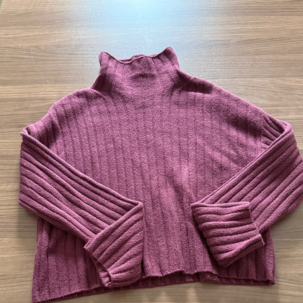 Elegant Ribbed Cowl Neck Sweater - Rich Purple